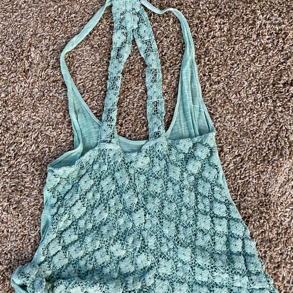 Buckle Tank - Picture 2 of 2